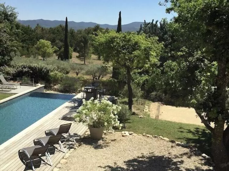 Majatalo Un Loft à La Campagne