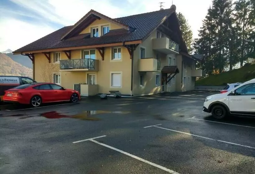 Spacious Apartment In Sallanches Near Ski Area
