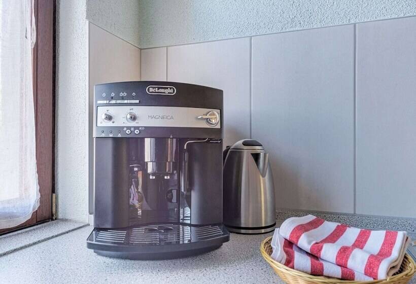 Spacious Apartment Near Lake In Guntersberge