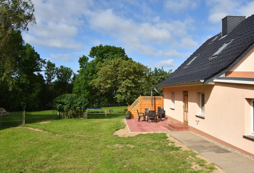 Tranquil Apartment With Terrace In Blowatz Near Sea