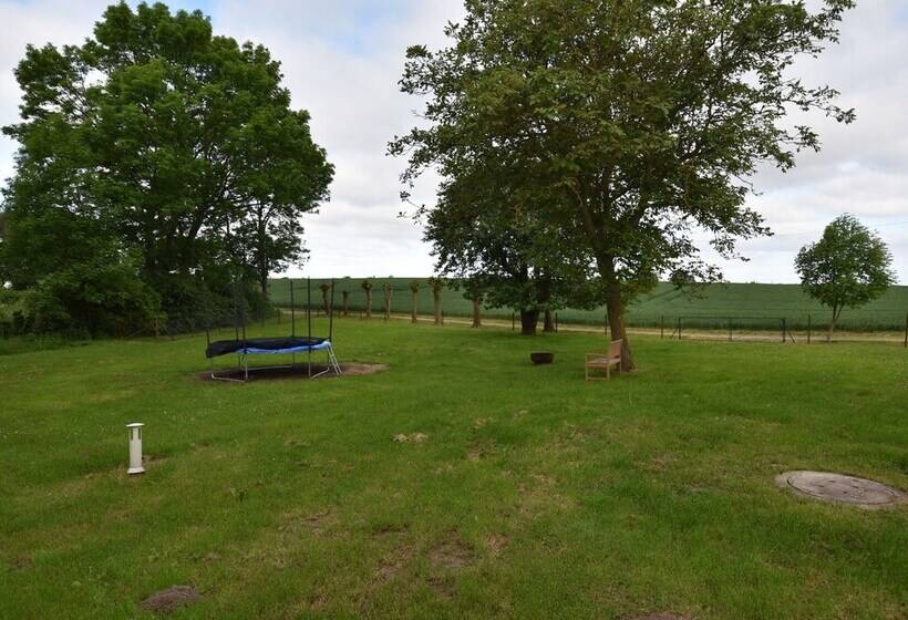 Tranquil Apartment With Terrace In Blowatz Near Sea