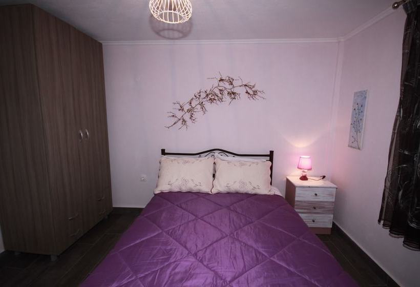 Zephyros Family Apartments 1