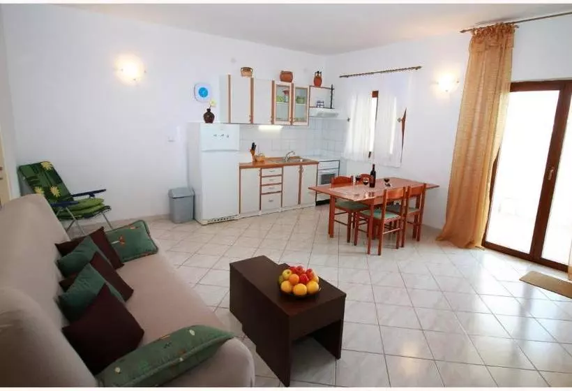 Apartment Benjamin