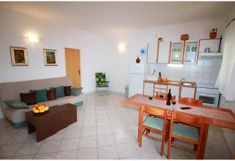 Apartment Benjamin