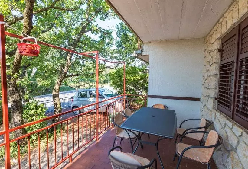 Apartment Vera