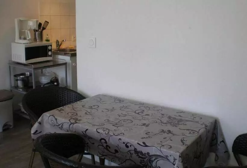 Appart Hotel De La Paix