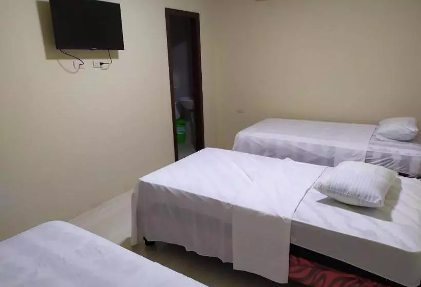 هتل ágata Manta