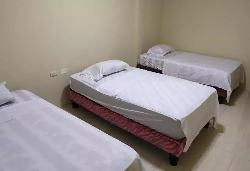 هتل ágata Manta