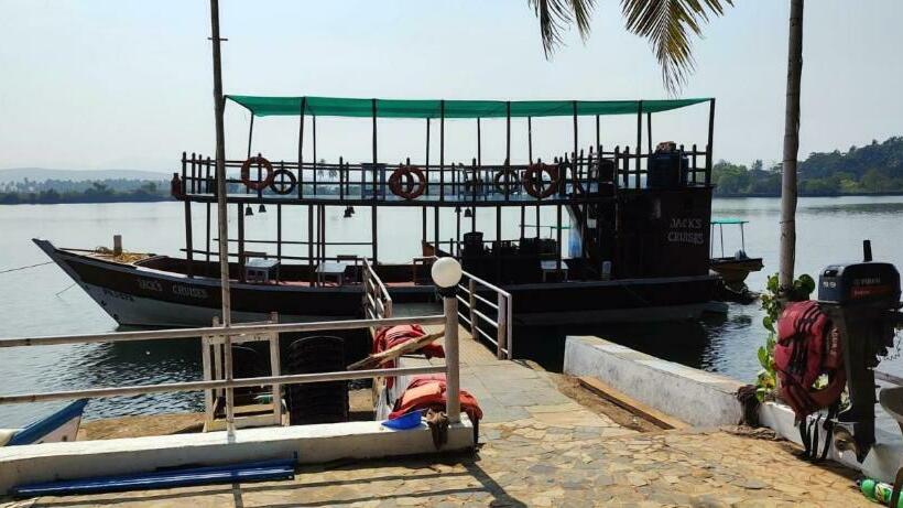 Hotell Maples Jacks Place