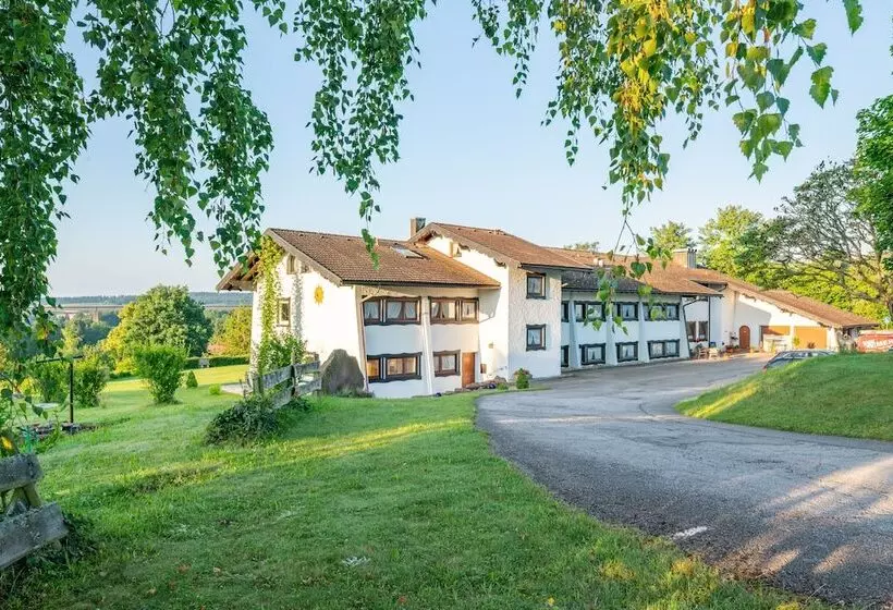 Hotelli Landgasthaus Sonne