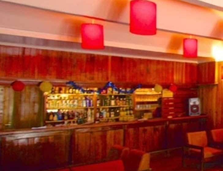 هتل Maralal Safari Lodge