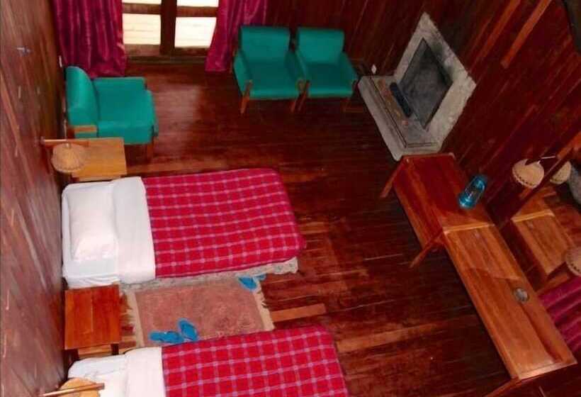 هتل Maralal Safari Lodge