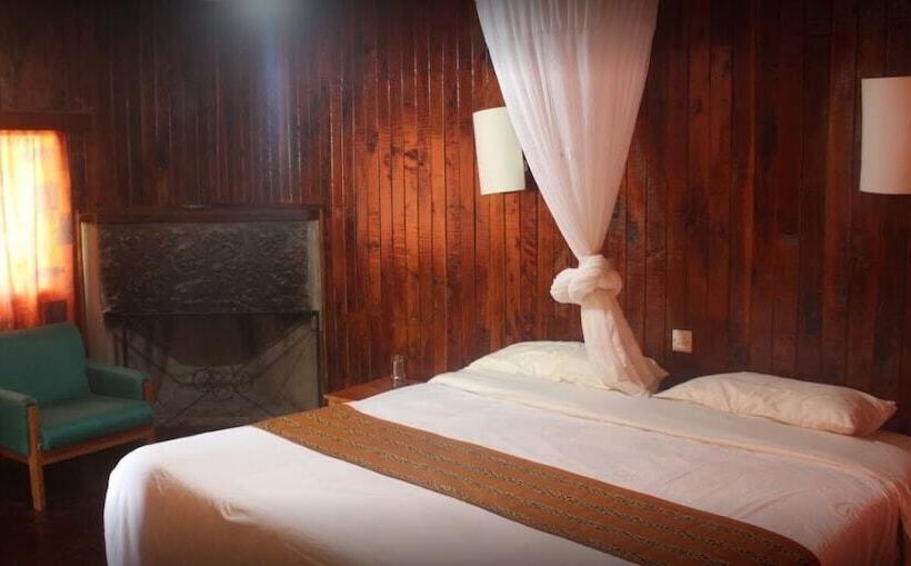 هتل Maralal Safari Lodge