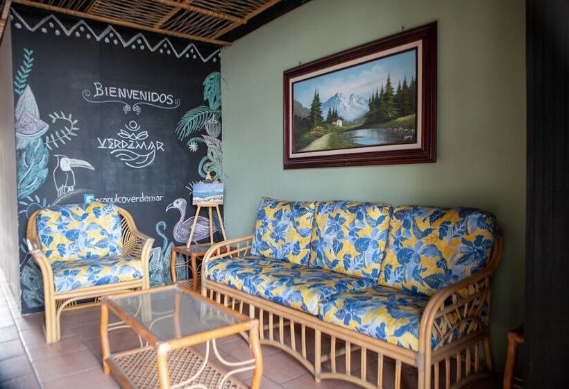 هتل Capital O Verdemar