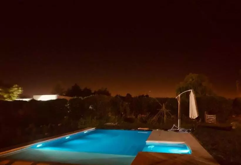 Aamiaismajoitus (B&B) Altos De Empalme