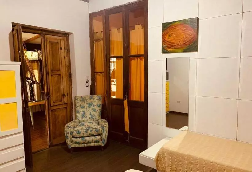 Aamiaismajoitus (B&B) Altos De Empalme