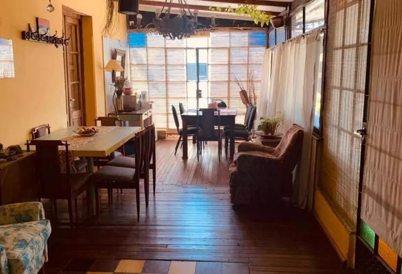 Aamiaismajoitus (B&B) Altos De Empalme