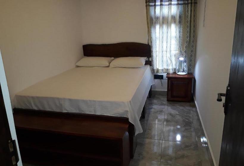 Hotel Nebula Farm House