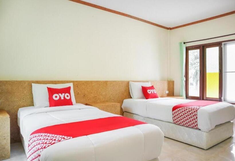 هتل Oyo 742 View Pruksa Resort