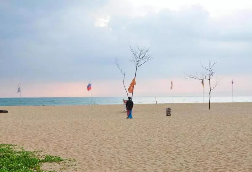 پانسیون Sea View Villa Bentota, Induruwa