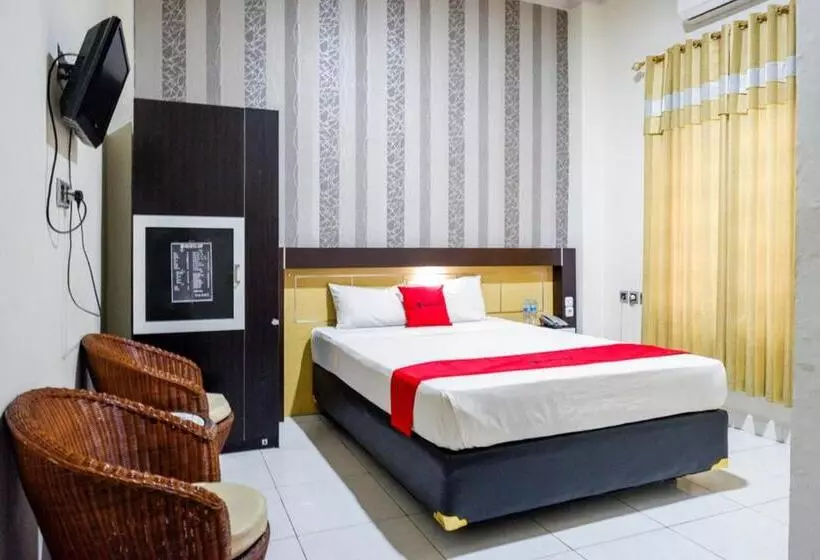 Reddoorz @ Hotel Bumi Palupy