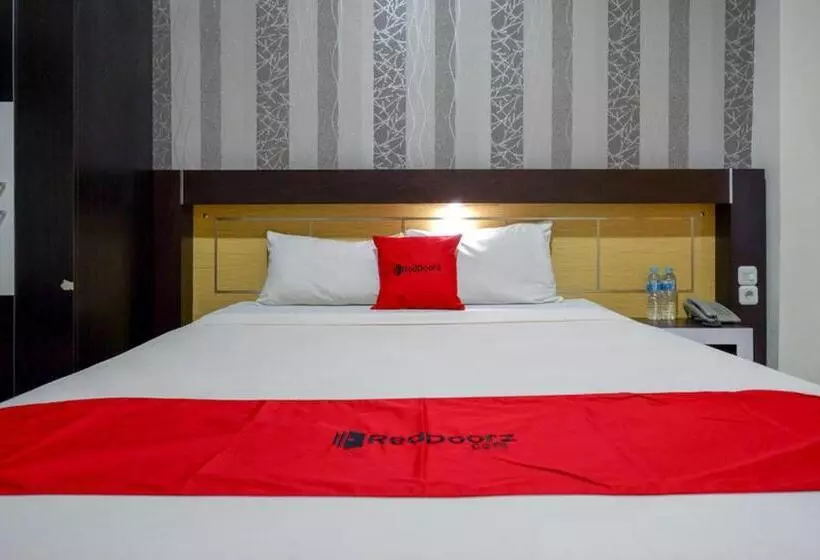 Reddoorz @ Hotel Bumi Palupy
