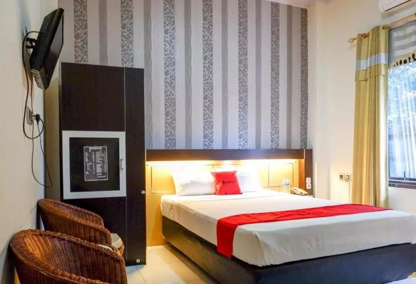 Reddoorz @ Hotel Bumi Palupy