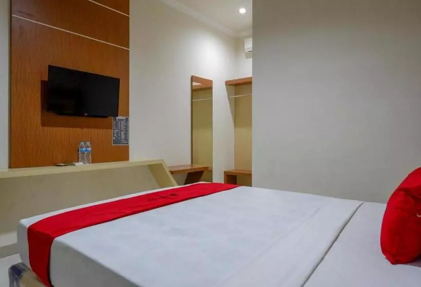 Reddoorz @ Hotel Bumi Palupy