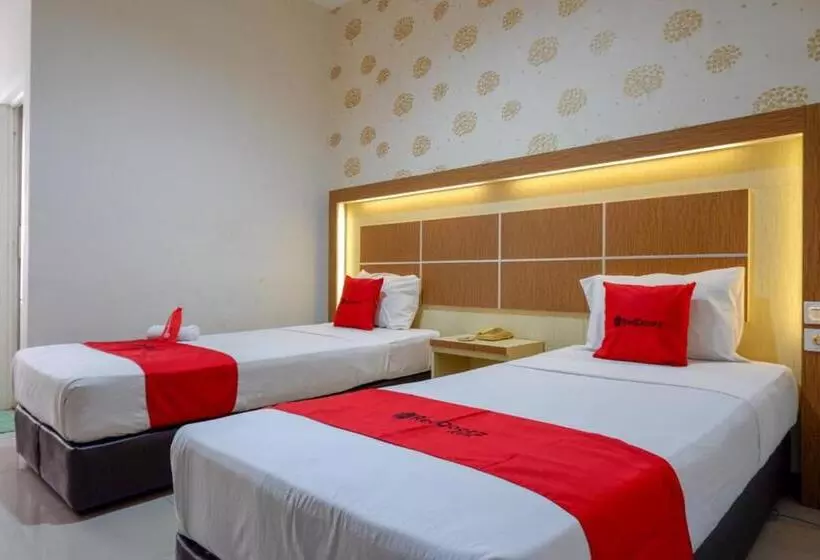 Reddoorz @ Hotel Bumi Palupy