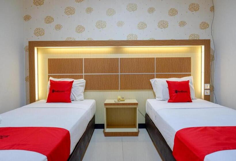 Reddoorz @ Hotel Bumi Palupy