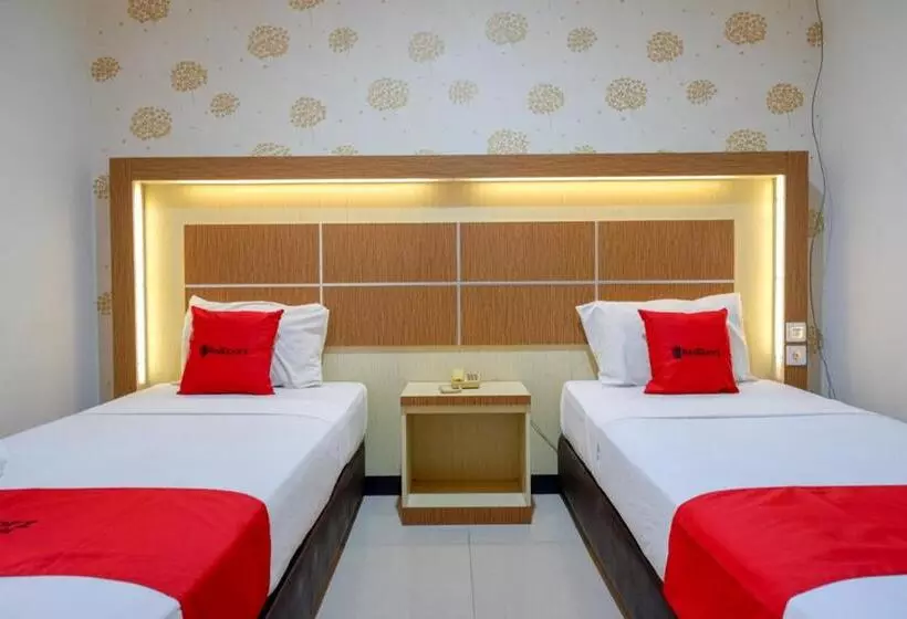 Reddoorz @ Hotel Bumi Palupy