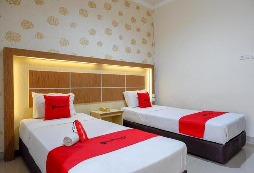 Reddoorz @ Hotel Bumi Palupy