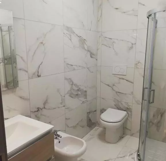 Saturnotel & Family Suite