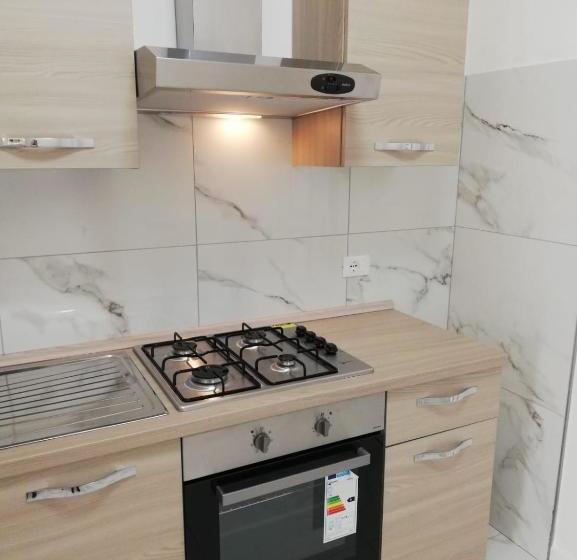 Saturnotel & Family Suite