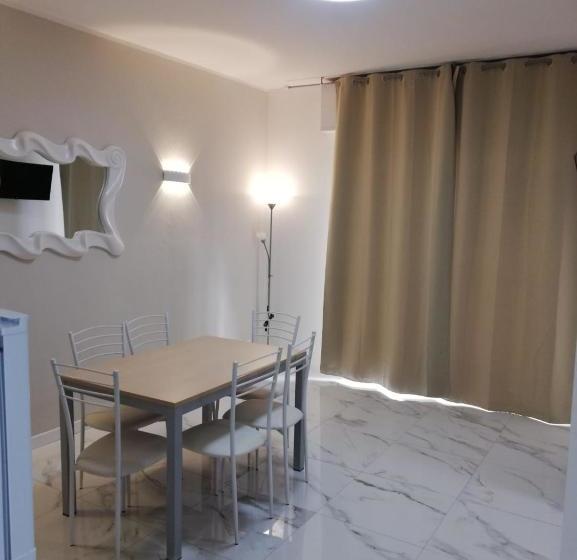 Saturnotel & Family Suite