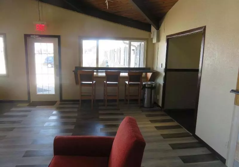 Отель Americas Best Value Inn Story City