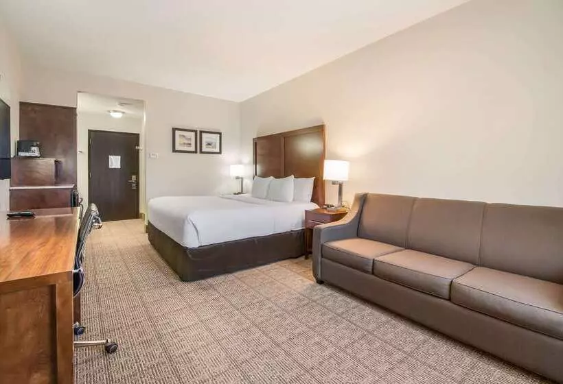 Отель Comfort Inn