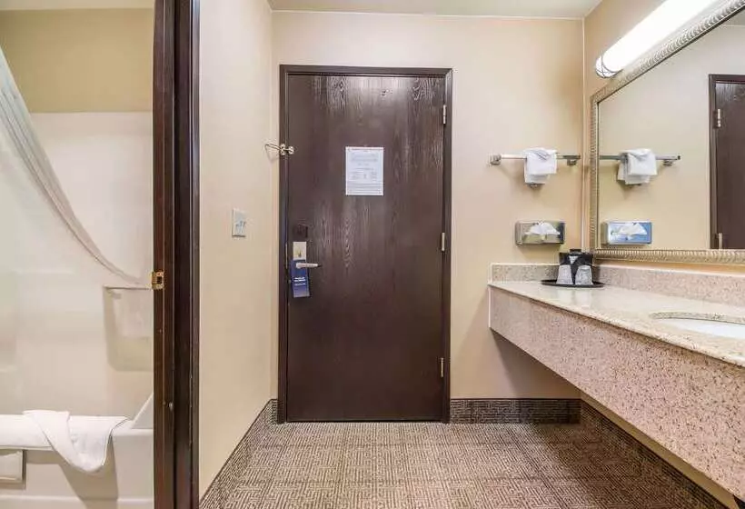 Отель Comfort Inn