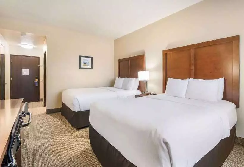 Отель Comfort Inn