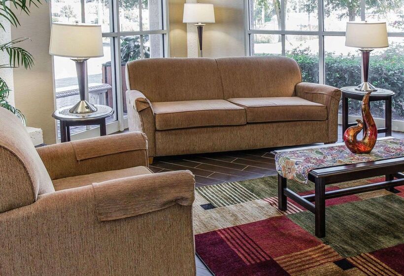 فندق Comfort Inn & Suites Lakeland North I4