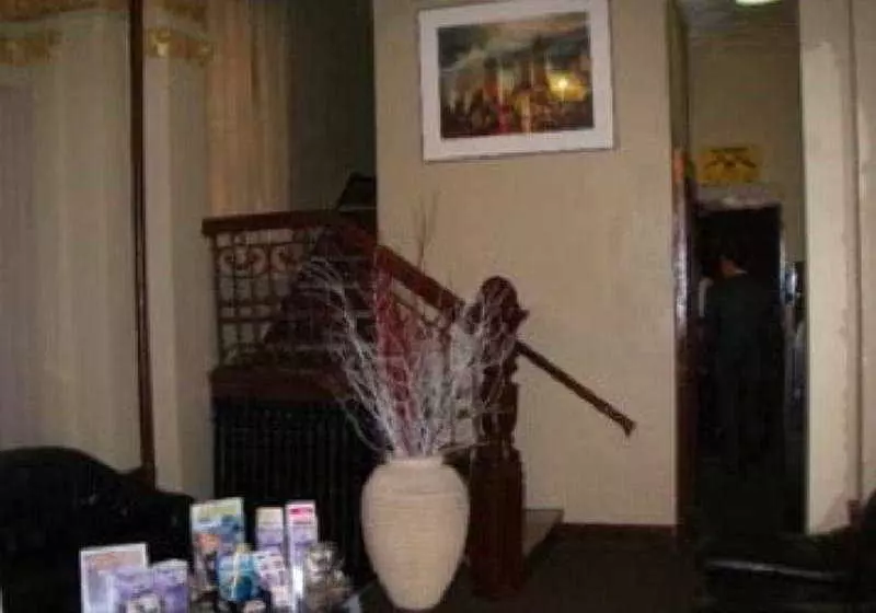 호텔 Graffiti Hostel