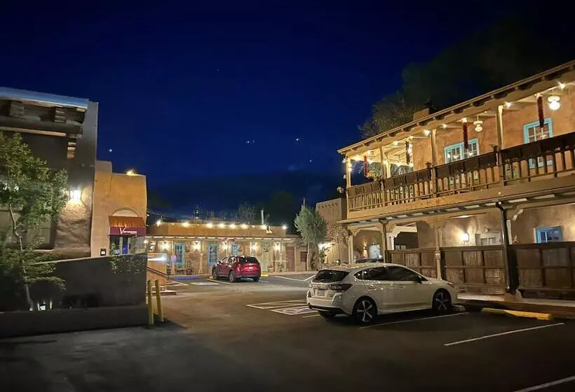 Отель Inn At Vanessie