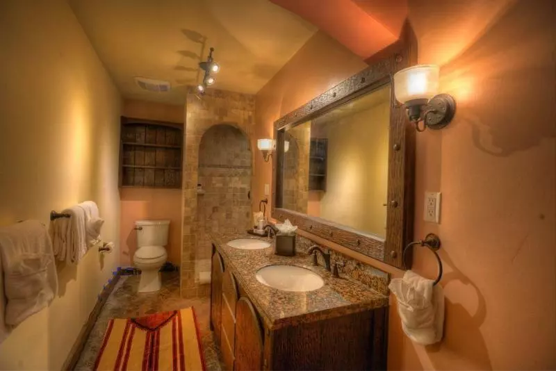 Отель Inn At Vanessie