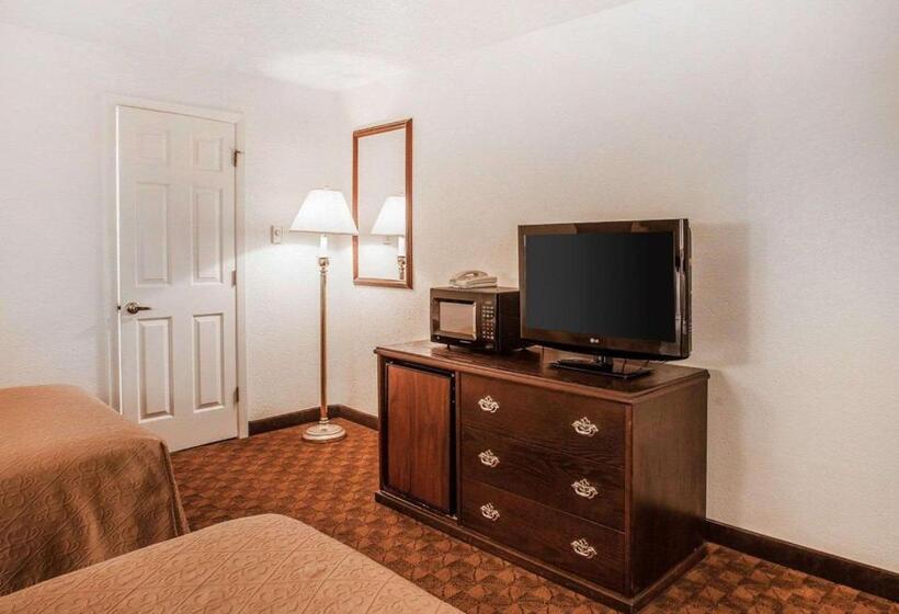Отель Quality Inn Port Angeles  Near Olympic National Park