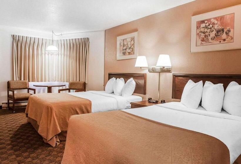 Отель Quality Inn Port Angeles  Near Olympic National Park