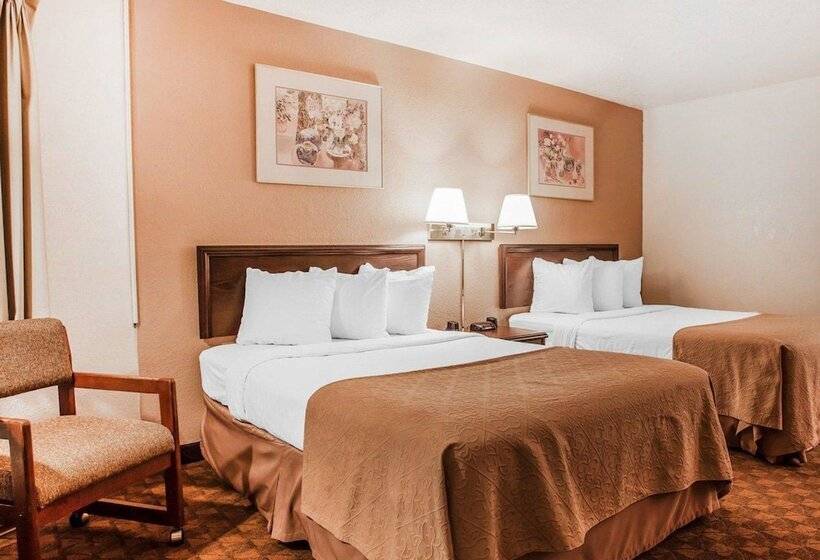 Отель Quality Inn Port Angeles  Near Olympic National Park