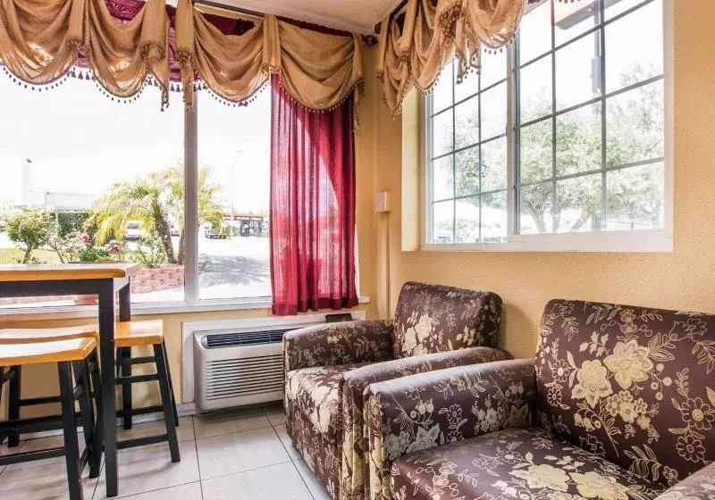 호텔 Rodeway Inn Lemon Grove San Diego East