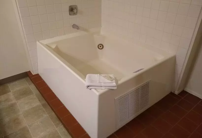 Отель Wilderness Inn