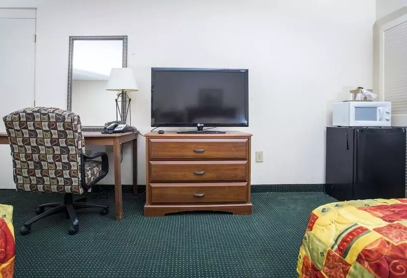 Motel 6 Sandersville, Ga