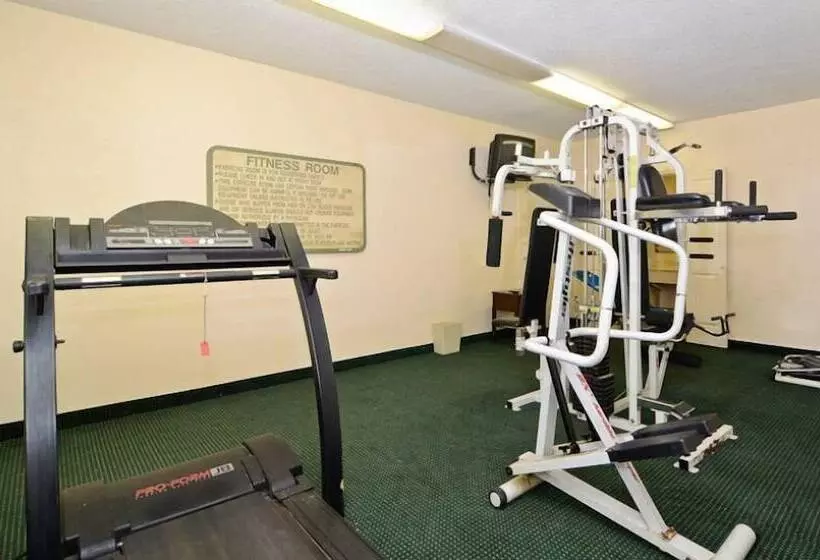 Motel 6 Sandersville, Ga